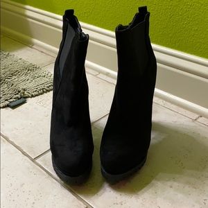 Black boots